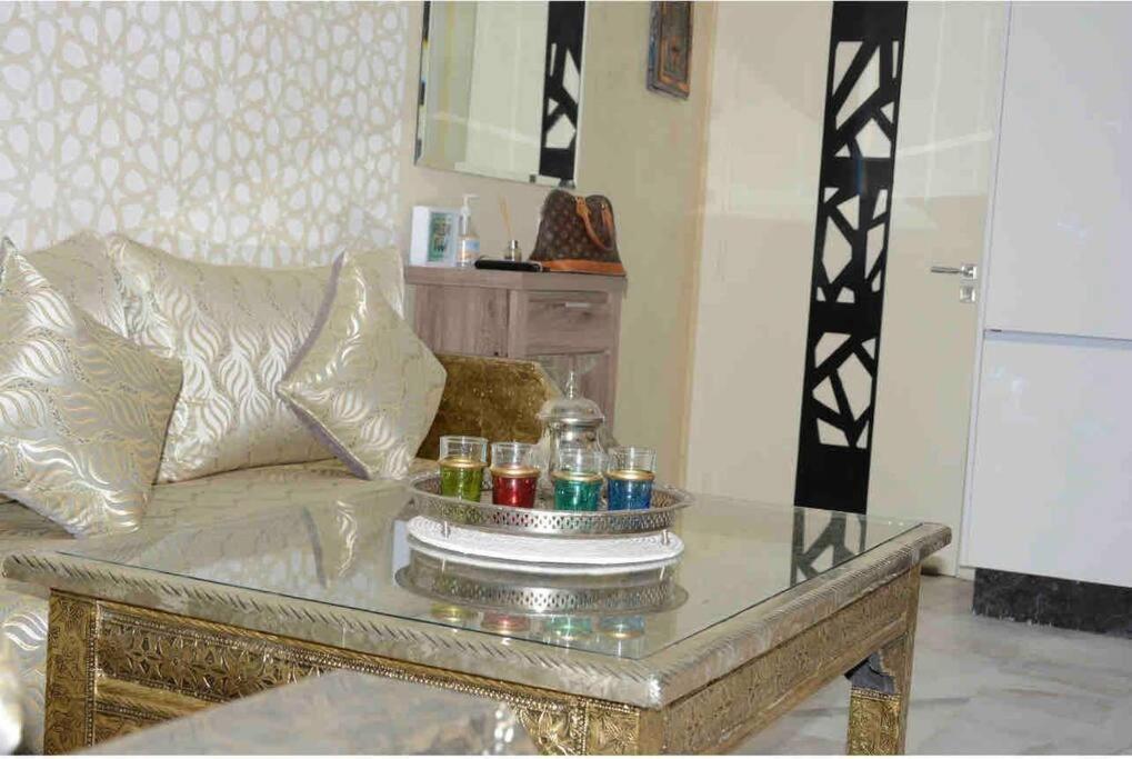 Appartement Bien Situe A Gueliz Marrakesh Exterior photo